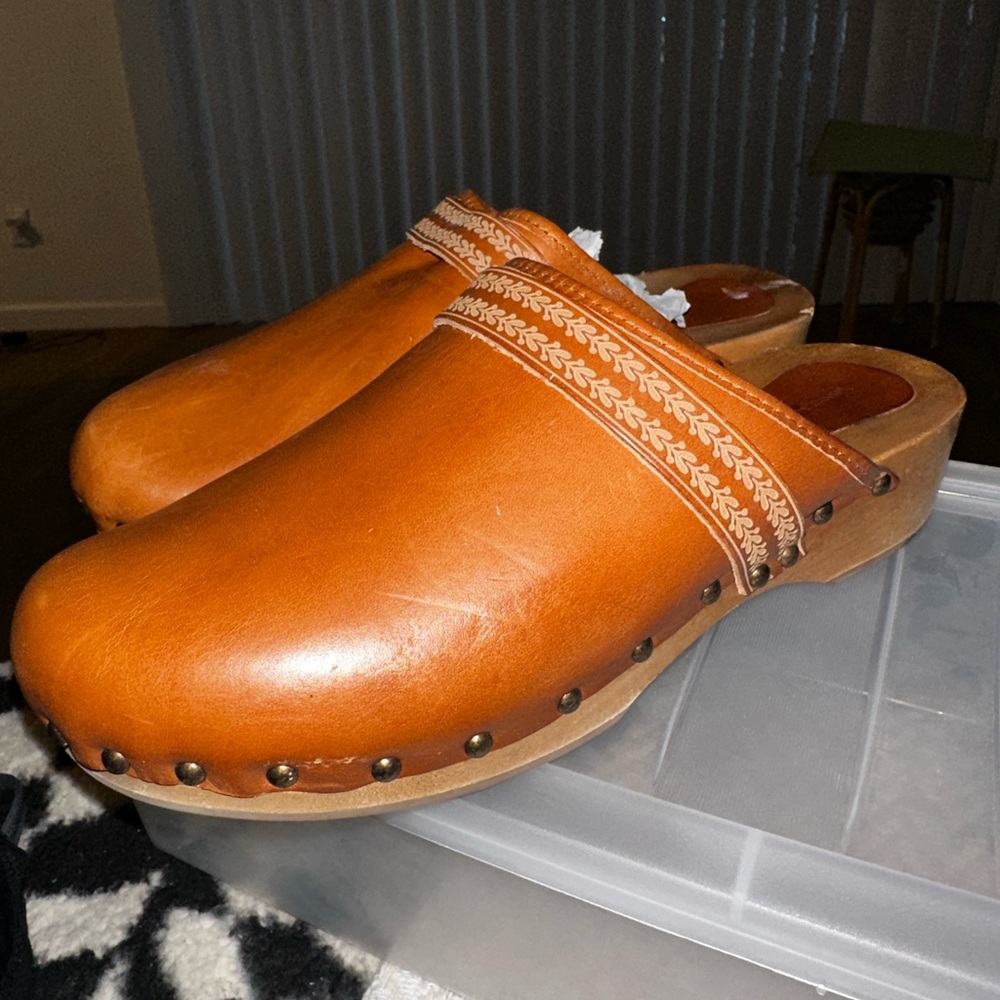 Isabel Marant Leather Studded Mules